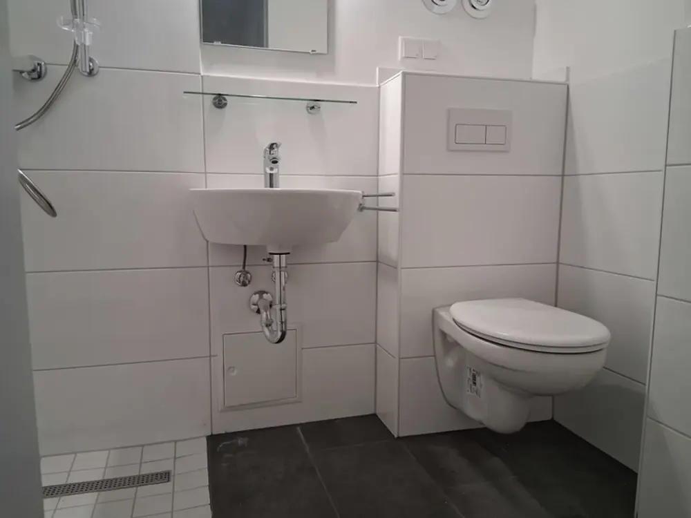 Attraktive 4 Zimmer-Wohnung, moderne Ausstattung mit viel Komfort!!