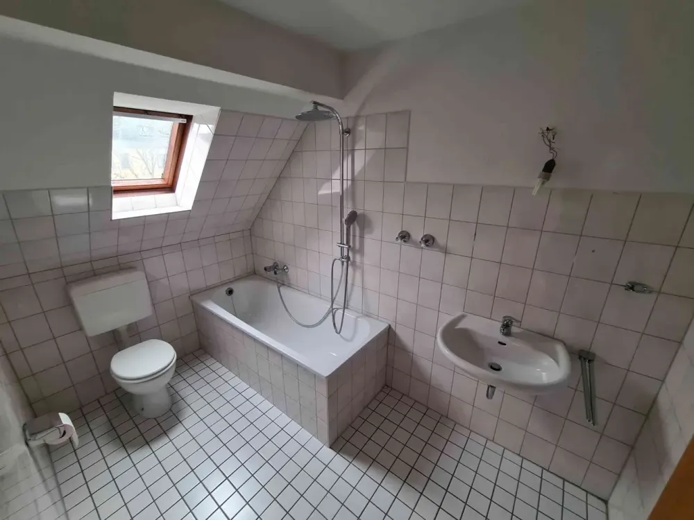 charmante DG-Wohnung in zentraler Lage von Bo-Weitmar