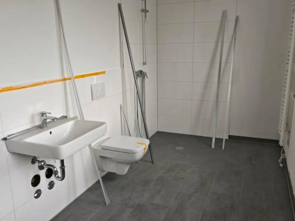 bezugsfertiger Neubau - 2-Zimmer-Staffelgeschoss mit Dachterrasse, ebenerdig
