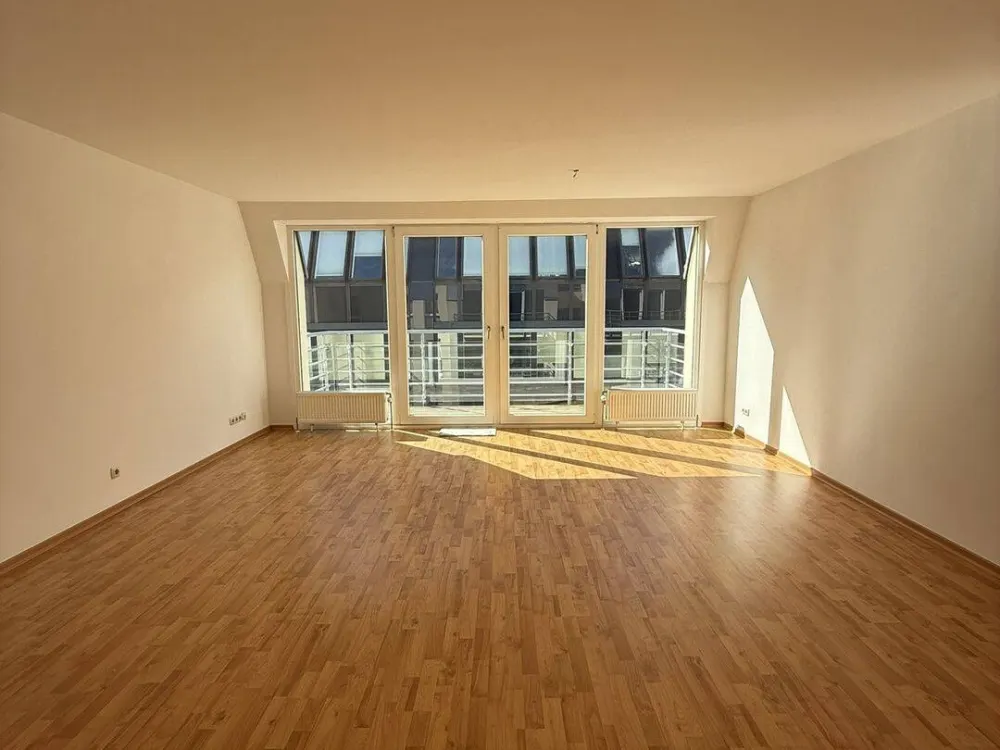 Traumhafte Maisonette mit großer Terrasse und Balkon!