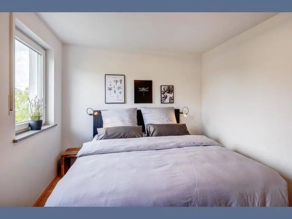 Möbliert: Helle 3-Zimmer Wohnung, Balkon und Home-Office-Option