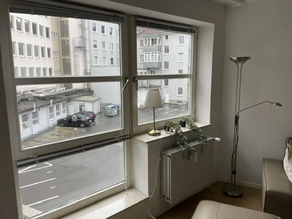 Voll möbliertes 1-Zimmer-Apartment in Hannovers Südstadt, sofort bezugsfertig, frisch saniert.