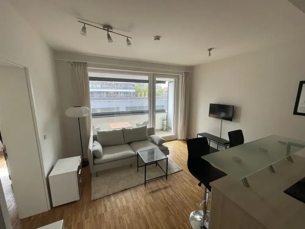 Neuwertige, vollmöblierte 2-Zimmer-Wohnung