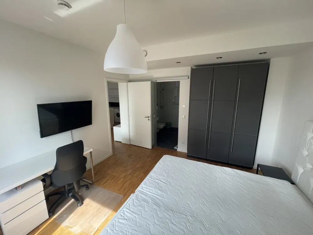Neuwertige, vollmöblierte 2-Zimmer-Wohnung