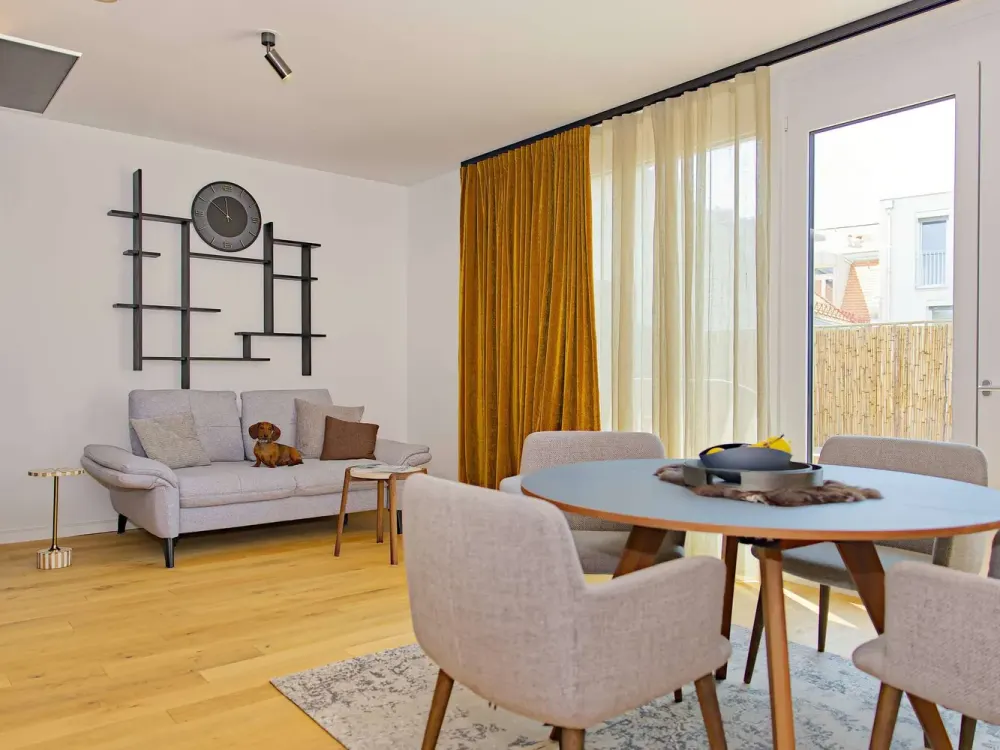 شقة سكاي لوفت مفروشة مع تراس على السطح للإيجار في KUPA