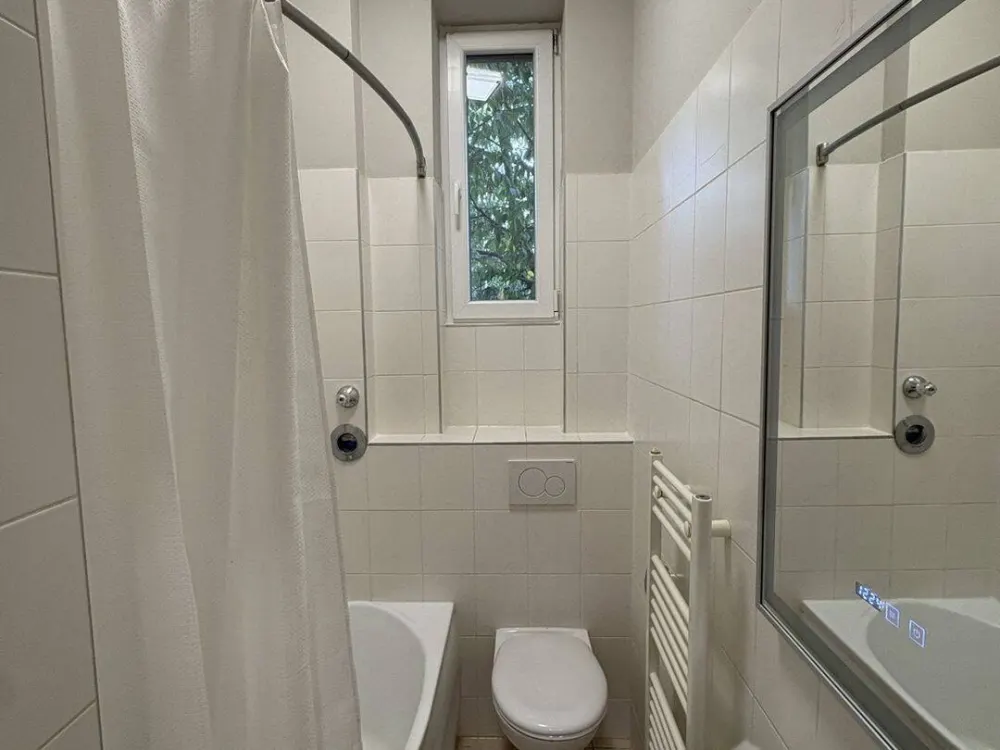 Hochwertig möblierte 2-Zimmerwohnung mit modernem Komfort und Top-Ausstattung