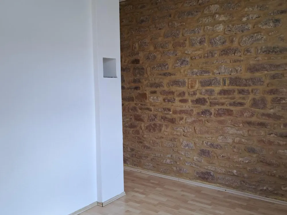Helle 2-Zimmer-Wohnung in ruhiger Lage von Püttlingen, 54 qm