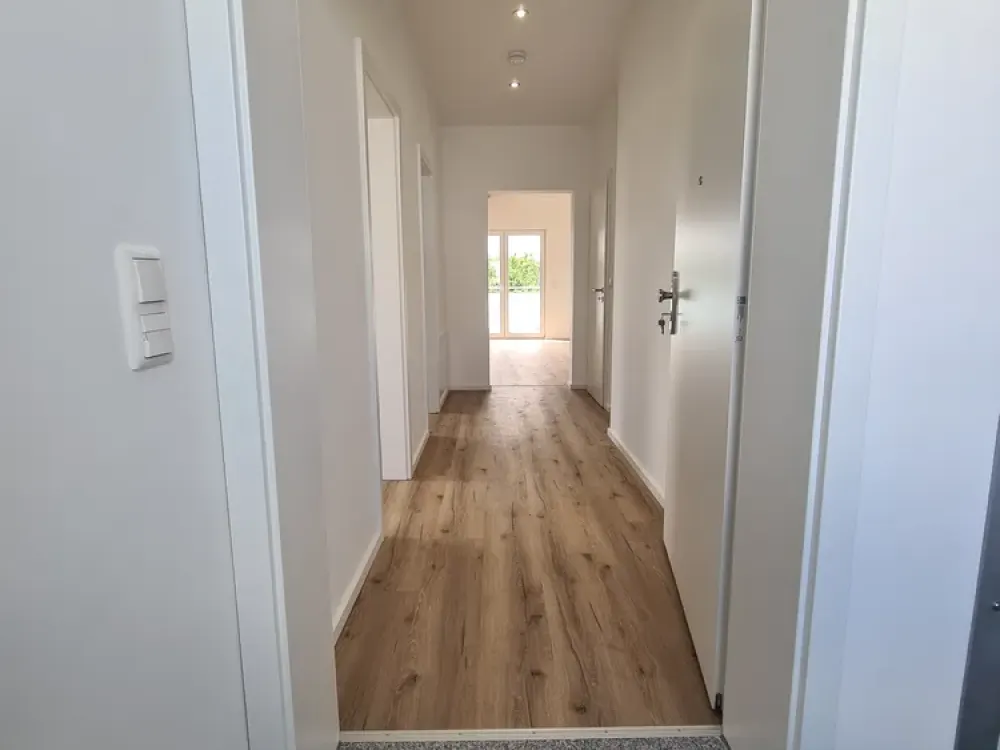 Neubau Erstbezug Helle 2-Zimmer Dachgeschoss mit Balkon Mörfelden