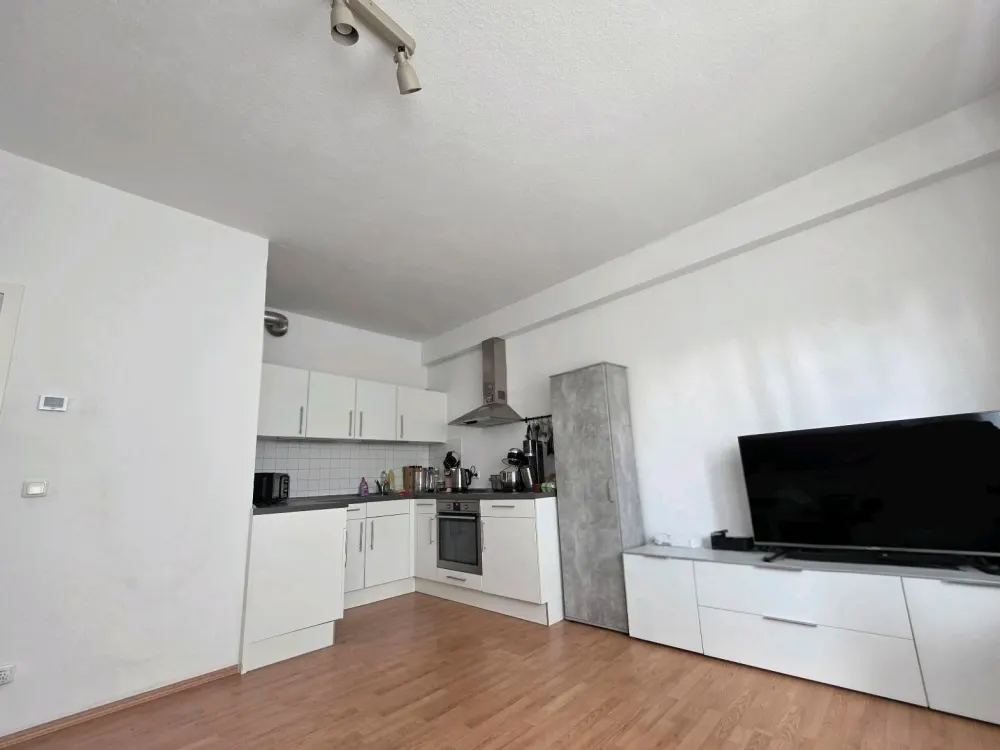 Nachmieter*in ab 01.10. gesucht! 3 Zi. WHG ca. 63m², 765€ warm