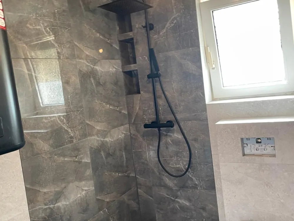 3 Zimmer Wohnung mit Balkon