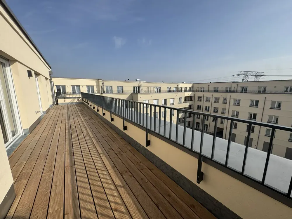 Luxury Penthouse | 4 Rooms | 121 m² | Two Large Roof Terraces | Underground Parking | New Kitchen |