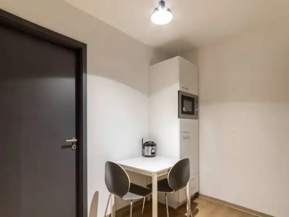 WG-Zimmer in Frankfurt am Main, 59 m² Wohnung