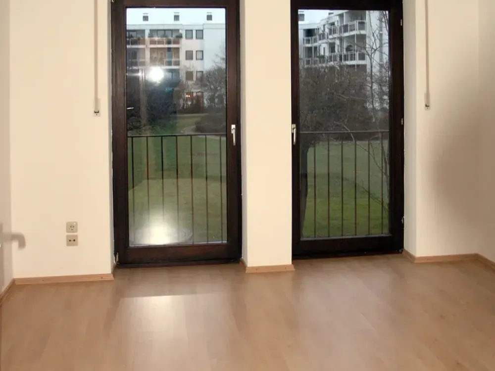 Sehr schöne, ruhige und gut geschnittene 2-Zimmer-Wohnung in gepflegter Eigentums-Wohnanlage