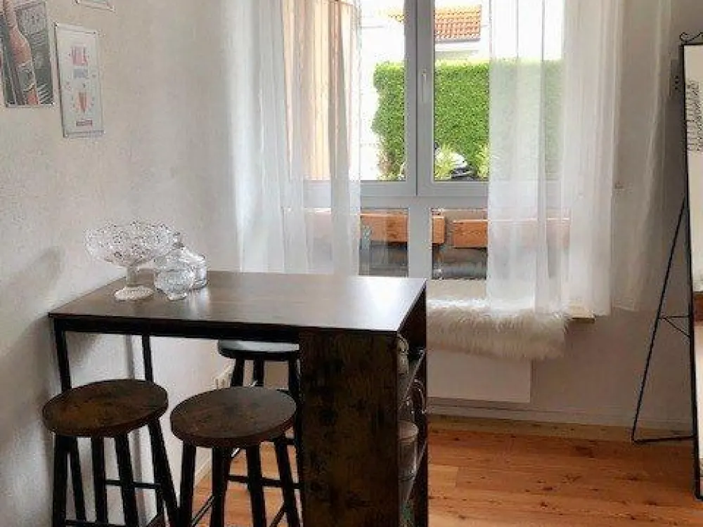 Sonnige 1,5-Zimmer-Wohnung mit Terrasse und Gartenanteil