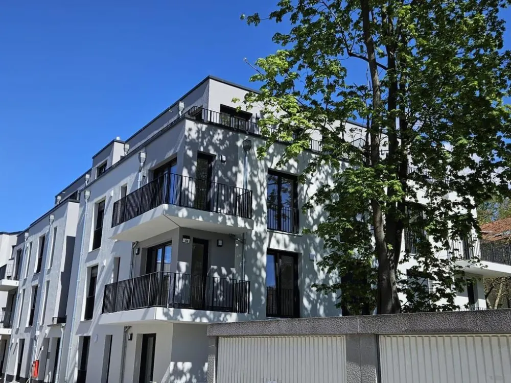 Erstbezug! 2-Zi.-Whg. mit separater Küche, Balkon, KfW-40-NH, 10 Min. zur S-Bahn! Top!
