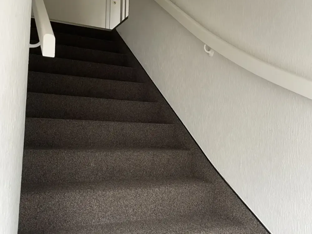 Großzügige 3,5-Zimmer-Dachgeschosswohnung mit Loggia und Garage in Bremen-Vegesack