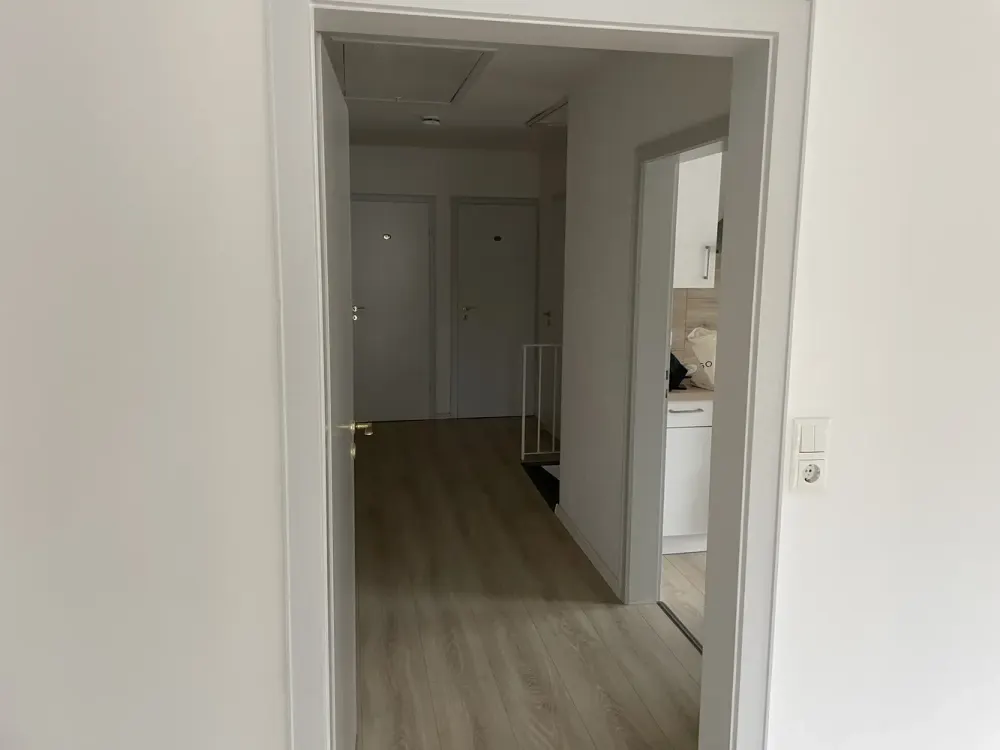 Großzügige 3,5-Zimmer-Dachgeschosswohnung mit Loggia und Garage in Bremen-Vegesack