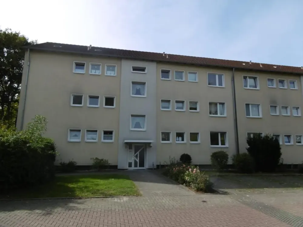 Bezugsfertige 3-Zimmer-Wohnung in Weddinghofen zu besichtigen, mit Tapeten und Laminatboden