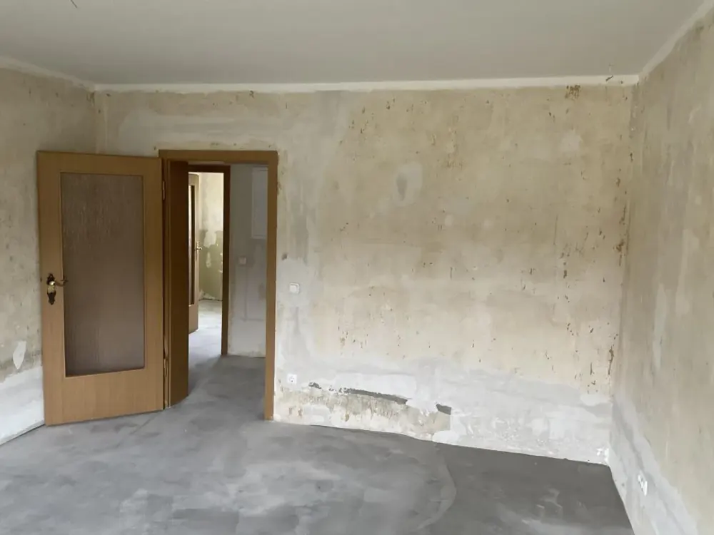 Bezugsfertige 3-Zimmer-Wohnung in Weddinghofen zu besichtigen, mit Tapeten und Laminatboden