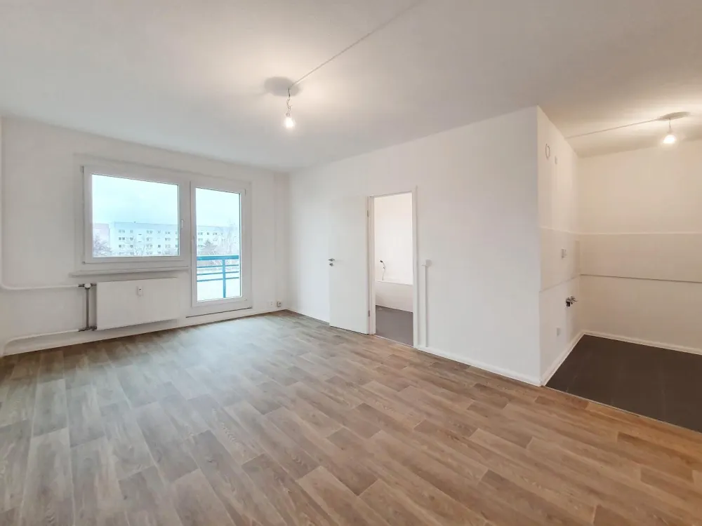 ** WOW ** - Großes Tageslichtbad und offene Küche! 3-Zimmer-Wohnung ab November!