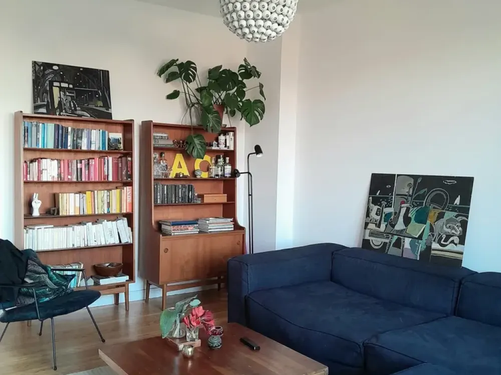 Möblierte 3-Zimmer-Altbauwohnung mit Balkon & Loggia in Hamburg-Bahrenfeld, befristete Untermiete a