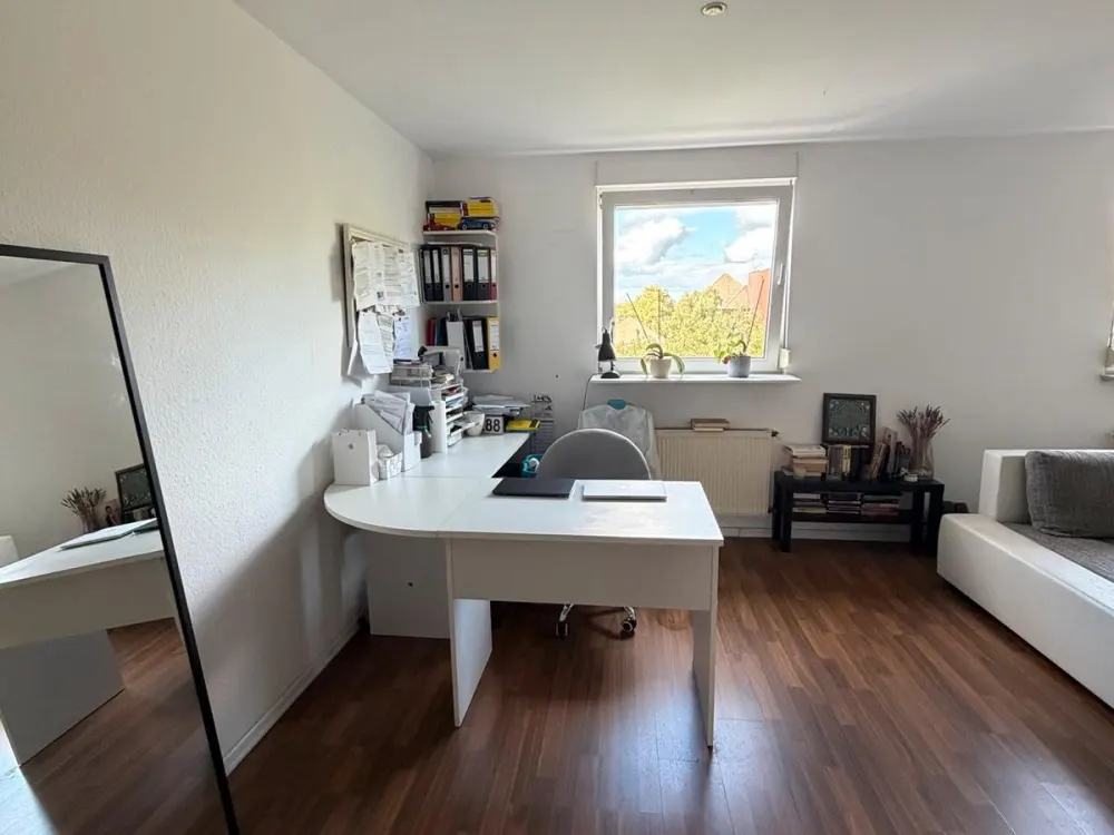 Wohnung 2,5 Zimmer City Nähe möbliert abzugeben