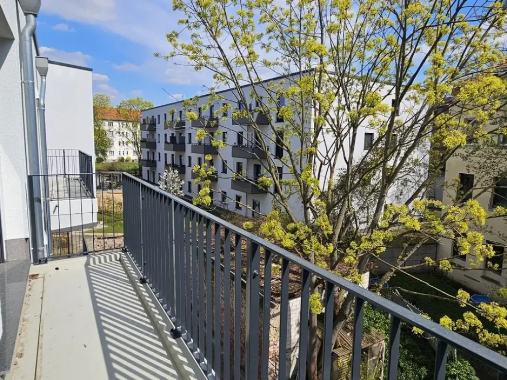 TOP! First occupancy! 2-room apartment with balcony, KFW 40 NH low-energy house, quiet location, 10 min to S-Bahn!