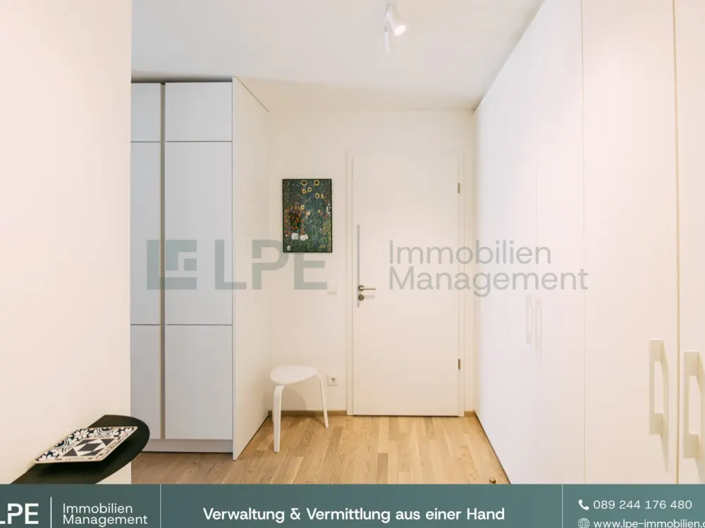 ⓁⓅⒺ Moderne Neubauwohnung mit hochwertiger Einbauküche und Stellplatz