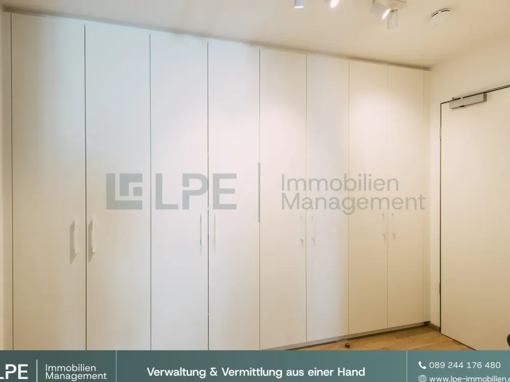 ⓁⓅⒺ Moderne Neubauwohnung mit hochwertiger Einbauküche und Stellplatz