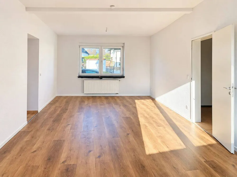 Geräumige 4-Zimmerwohnung mit Terrasse