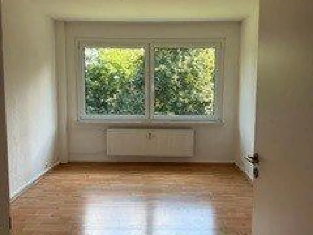 Helle 3,5-Zimmer-Wohnung mit Balkon und Stellplatz in Essen-Kettw