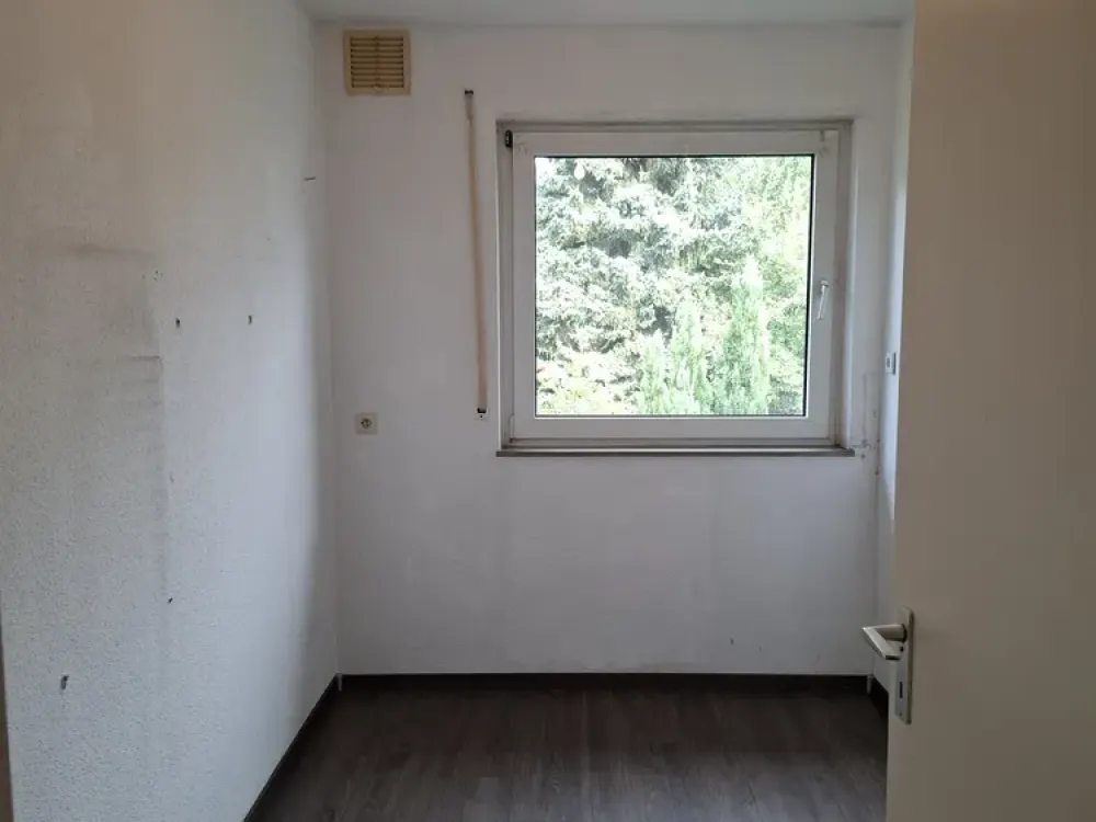 Gemütliche Balkonwohnung zu vermieten! NUR MIT WBS!