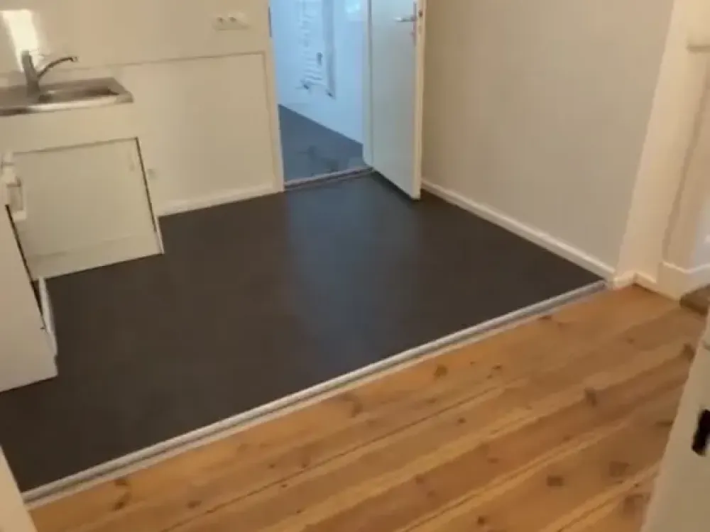 +++schön sanierte 1-Zimmer Wohnung+++