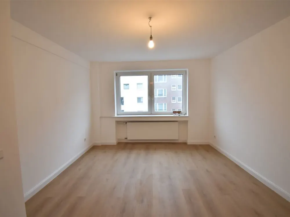 Sackgassenlage! Moderne 2-Zi-Whg mit Balkon in ruhiger Lage