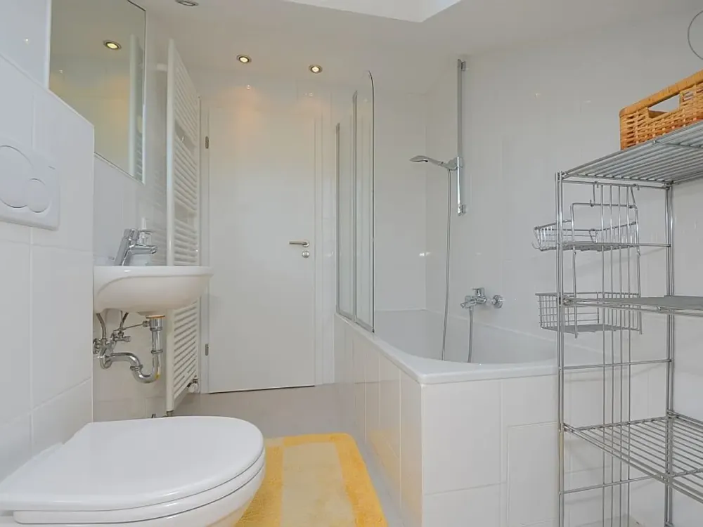 Beautiful Apartment with Balcony and Great View in Stuttgart Feuerbach