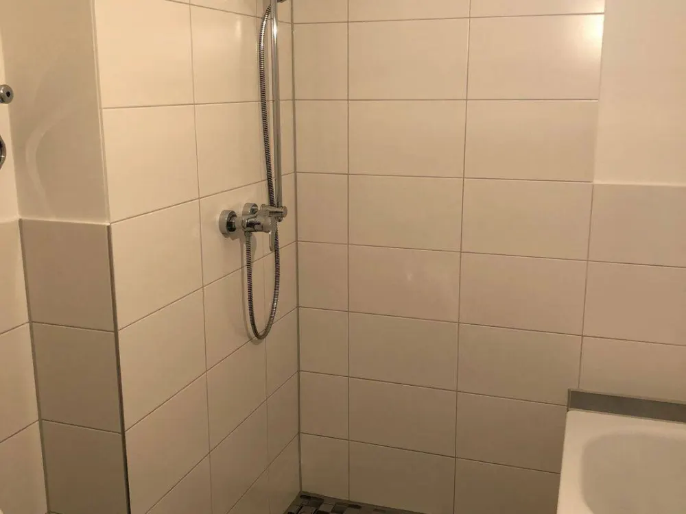 Helle 2-Zimmer-Wohnung mit hochwertiger Ausstattung in Hamburg-Marienthal