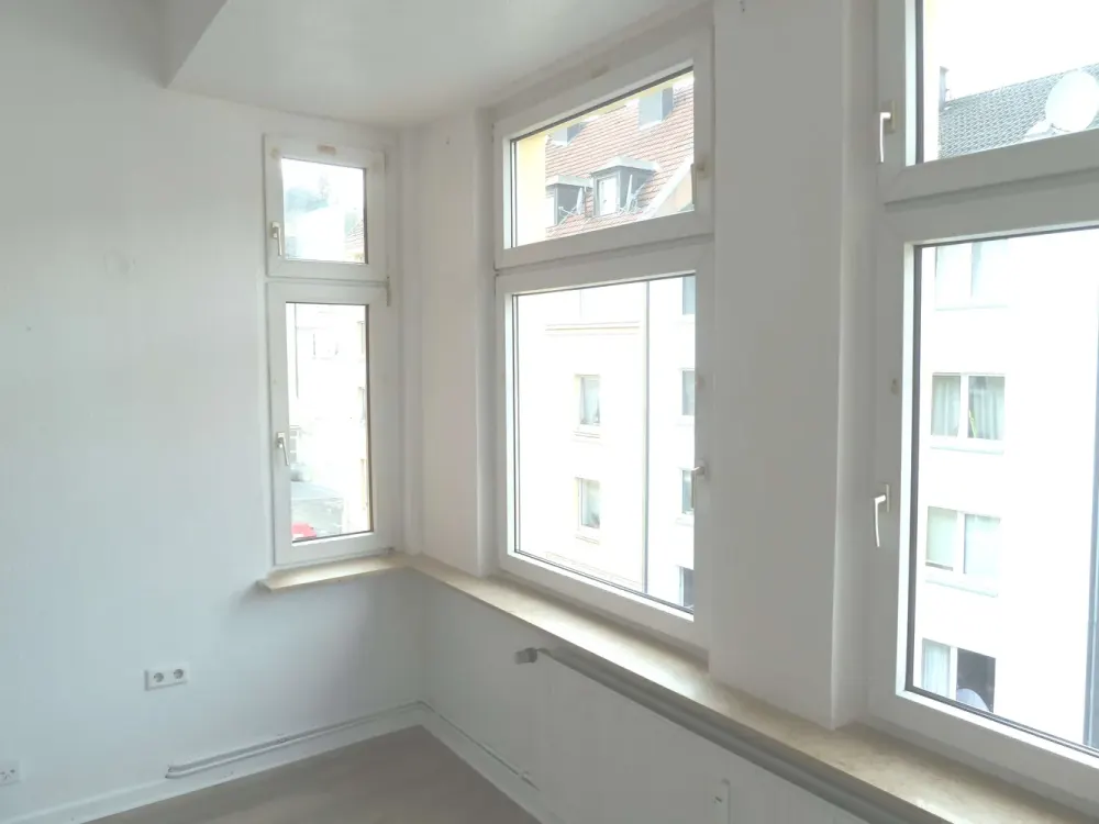 ruhige Altbauwohnung in innenstadtnaher Lage Oberhagen / rückseitiger ruhiger Balkon- hohe Decken