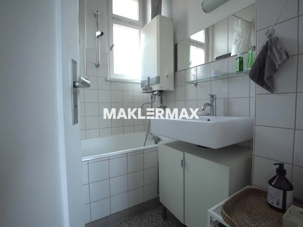 Schöne Altbauwohnung direkt in Stuttgart