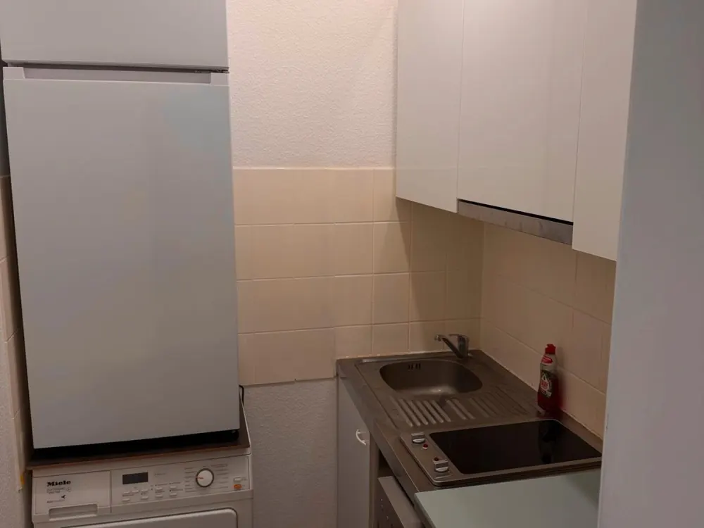 Fully Furnished Apartment in Frankfurt for Sublet