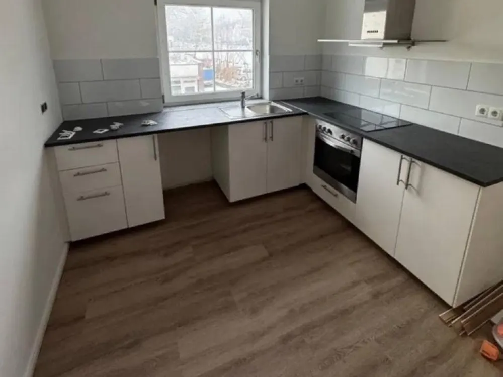 2 Zimmer Wohnung frei