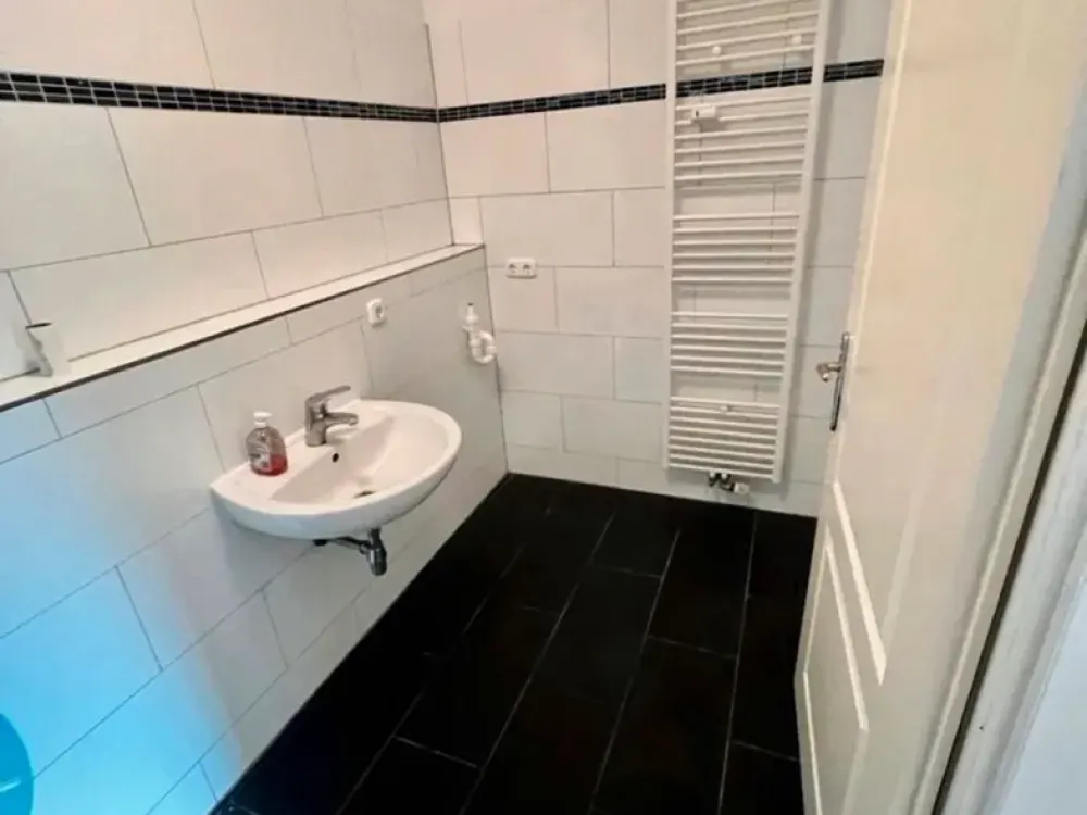 Barrierefreie EG Wohnung für 2 Personen mit Terrasse nah am Main