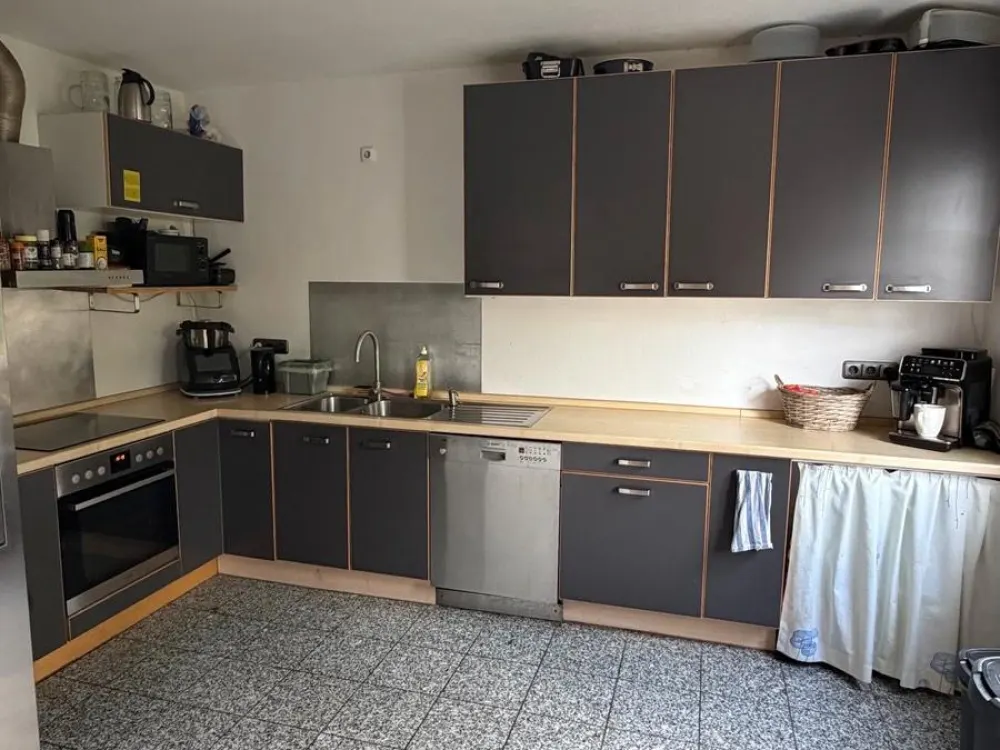 Gemütliches WG-Zimmer mit Balkon in schöner Doppelhaushälfte