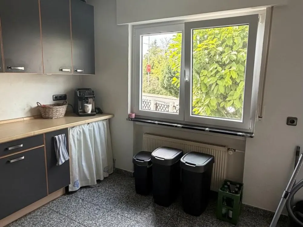 Gemütliches WG-Zimmer mit Balkon in schöner Doppelhaushälfte