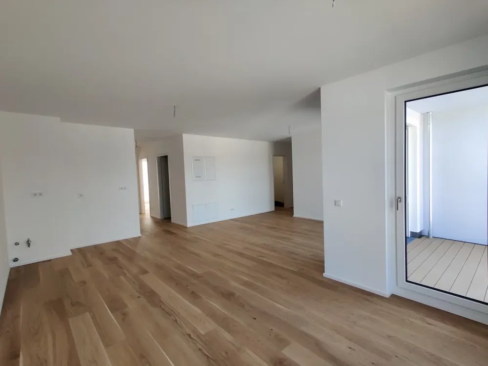 Neuwertige 3-Zimmer-Wohnung mit Süd-West-Balkon * ab SOFORT
