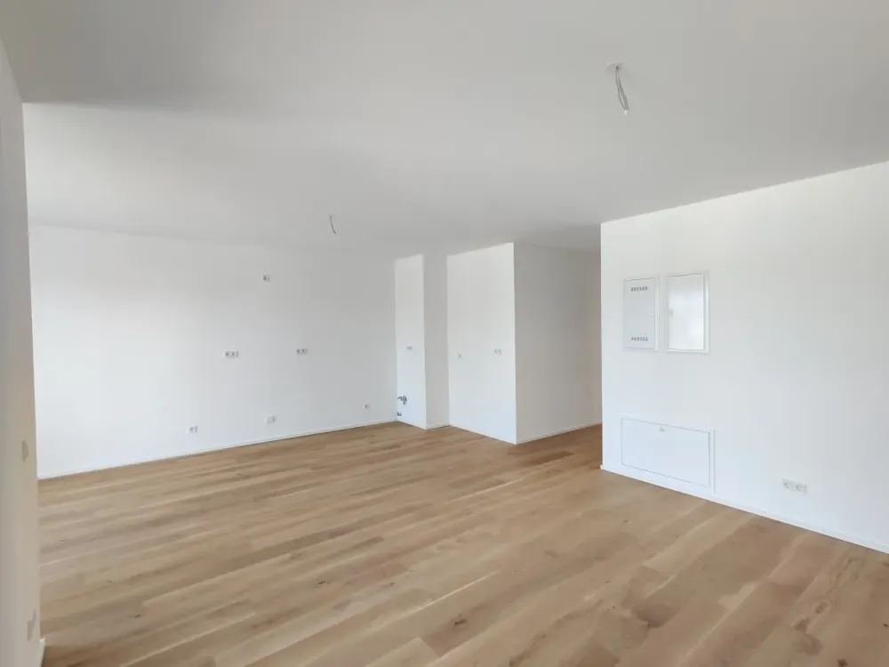 Neuwertige 3-Zimmer-Wohnung mit Süd-West-Balkon * ab SOFORT