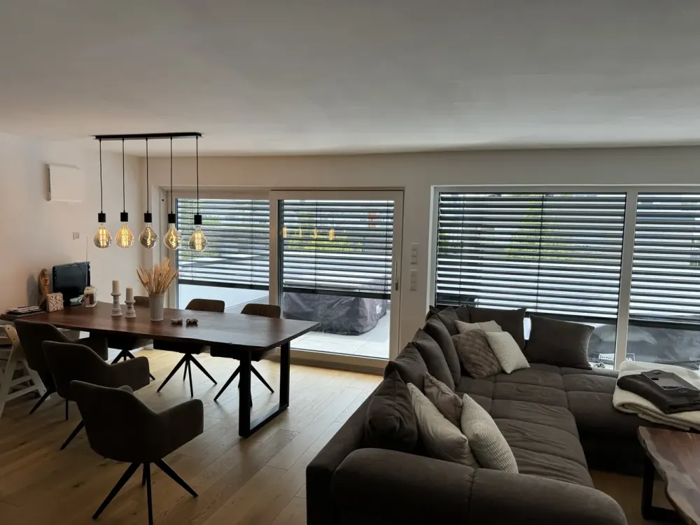 Neuwertige 2,5-Zimmer-Wohnung mit große Terrasse und Einbauküche in Sindelfingen