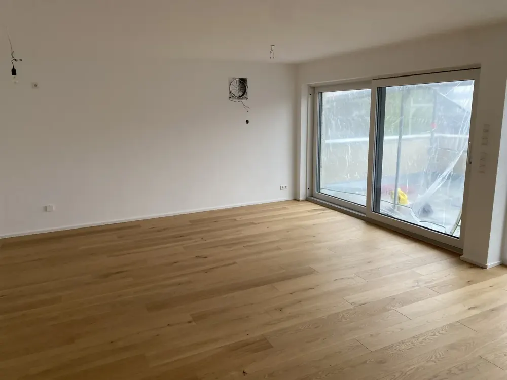 Neuwertige 2,5-Zimmer-Wohnung mit große Terrasse und Einbauküche in Sindelfingen