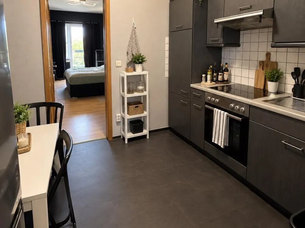 Möblierte 1-Zimmer-Wohnung mit großer Terrasse