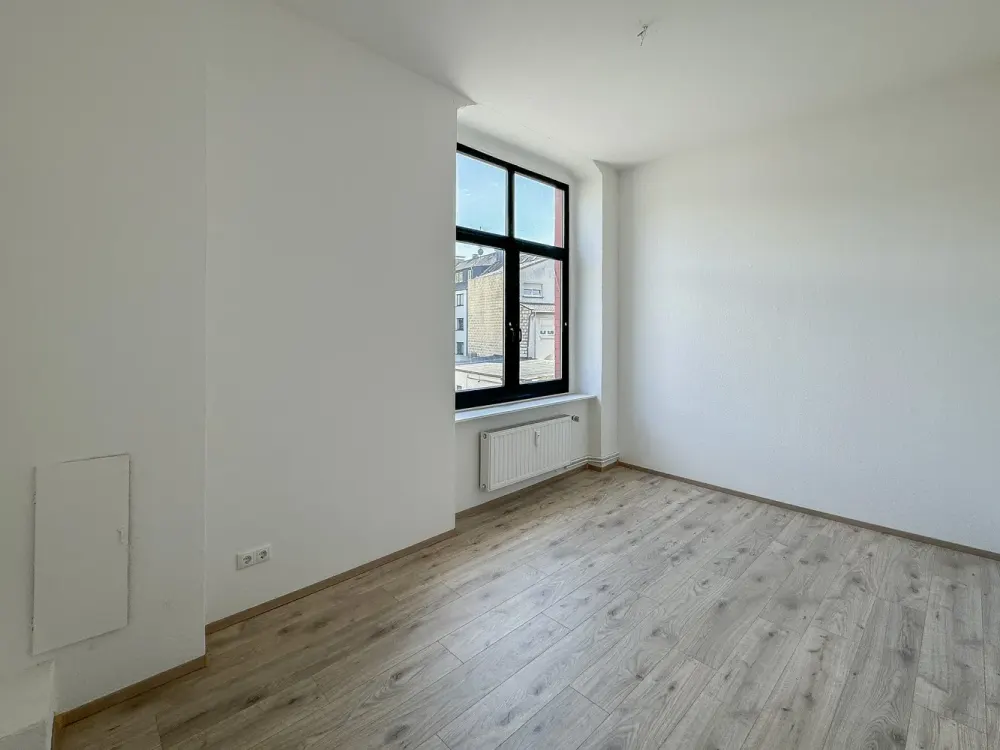 3 Zimmer- Stellplätze - Gemeinschaftsgarten - frisch renoviert - Hagen-Eilpe