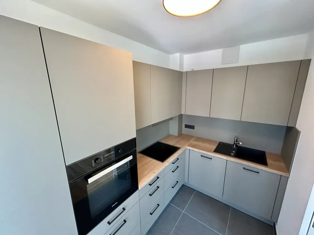 3 Zimmer Dachgeschoss mit Giebeldecke
